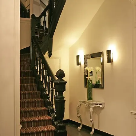 Hotel 81 L'hotel